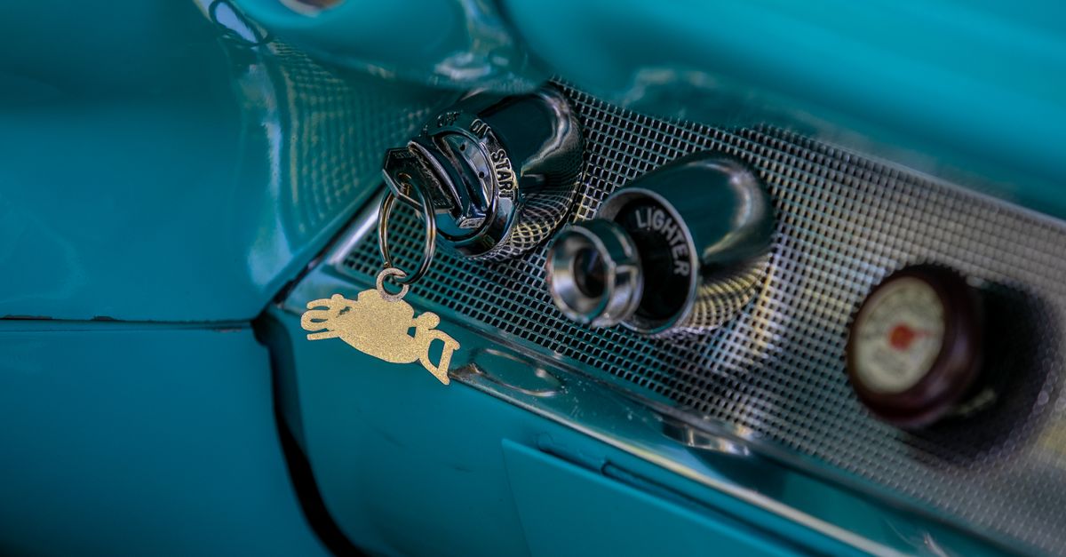 BMW car key fob — Fort Lauderdale Locksmiths Pro